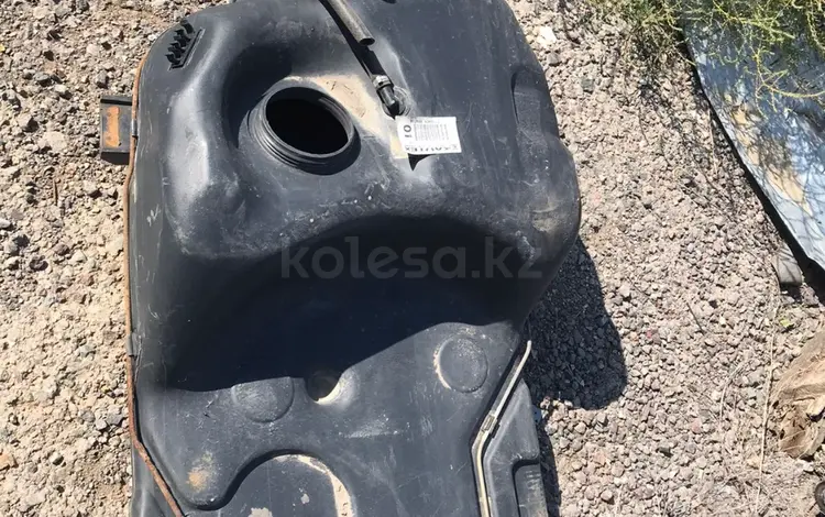 Бензобак на BMW E34 за 65 000 тг. в Астана
