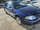 Volkswagen Passat 2003 годаүшін2 550 000 тг. в Караганда – фото 4