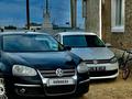 Volkswagen Jetta 2010 года за 1 700 000 тг. в Атырау – фото 2