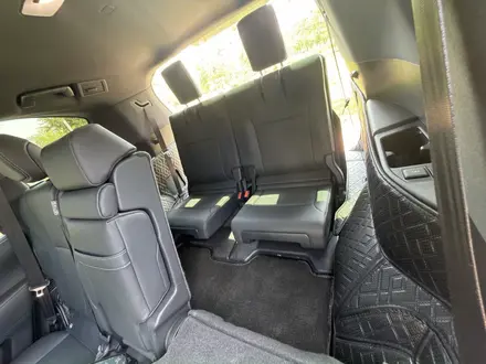 Lexus LX 600 2025 года за 82 900 000 тг. в Алматы – фото 15