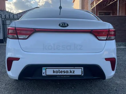 Kia Rio 2019 года за 5 500 000 тг. в Актобе – фото 10