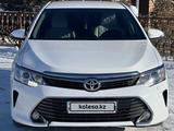 Toyota Camry 2015 года за 12 500 000 тг. в Актобе