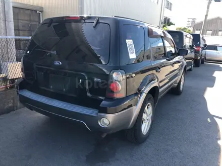 ЗАДНИЙ БАМПЕР FORD ESCAPE за 50 000 тг. в Караганда
