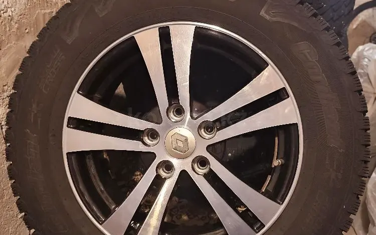 Шины с Дисками R16.215/65/R16 за 200 000 тг. в Караганда