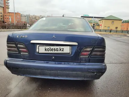 Mercedes-Benz E 240 2000 года за 2 900 000 тг. в Астана – фото 4