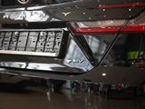 Toyota Camry Luxe eCVT 2026 годаүшін26 190 000 тг. в Алматы – фото 4