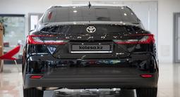 Toyota Camry Luxe eCVT 2026 годаүшін26 190 000 тг. в Алматы – фото 2