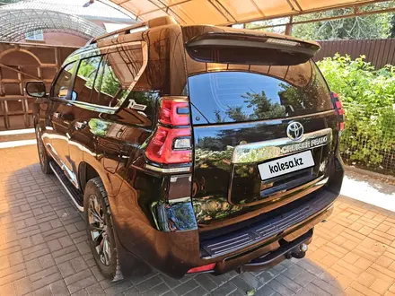 Toyota Land Cruiser Prado 2022 года за 25 700 000 тг. в Актобе – фото 10