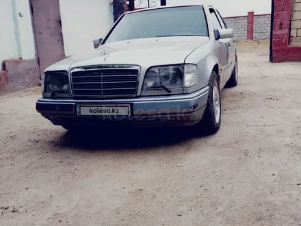 Mercedes-Benz E 220 1994 года за 2 200 000 тг. в Шаульдер