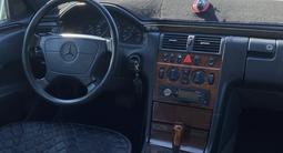 Mercedes-Benz E 280 1996 годаүшін2 600 000 тг. в Кызылорда – фото 4