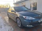 Toyota Camry 2004 года за 4 000 000 тг. в Актобе – фото 3