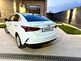 Hyundai Accent 2020 года за 8 200 000 тг. в Шымкент – фото 3