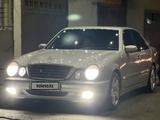 Mercedes-Benz E 320 2000 года за 3 500 000 тг. в Тараз