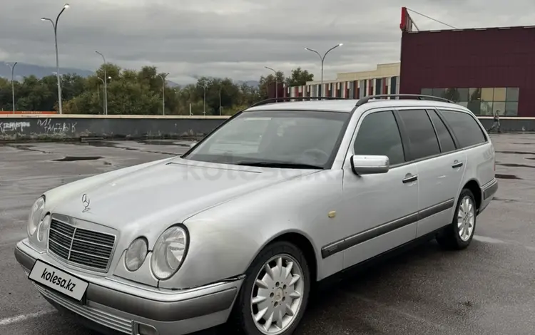 Mercedes-Benz E 230 1997 годаүшін2 500 000 тг. в Алматы