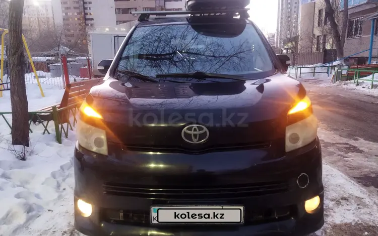 Toyota Voxy 2007 годаfor5 900 000 тг. в Астана