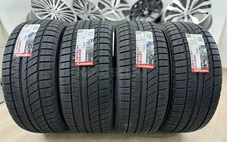 RoadX RX Frost WU02 235/55 R19 102H за 65 000 тг. в Астана