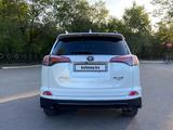 Toyota RAV4 2018 года за 12 800 000 тг. в Костанай – фото 2