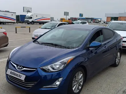 Hyundai Elantra 2015 года за 4 000 000 тг. в Атырау – фото 12