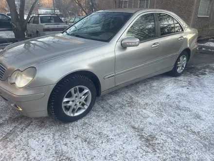 Mercedes-Benz C 200 2000 года за 2 680 000 тг. в Караганда – фото 5