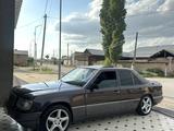 Mercedes-Benz E 200 1994 года за 1 900 000 тг. в Шымкент – фото 2
