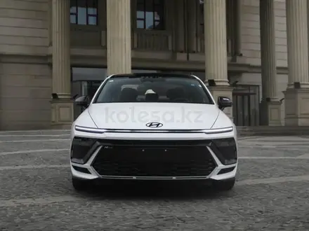 Hyundai Sonata 2024 года за 15 430 000 тг. в Астана