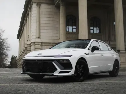 Hyundai Sonata 2024 года за 15 430 000 тг. в Астана – фото 3