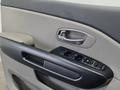 Kia Carnival 2015 года за 9 180 000 тг. в Алматы – фото 16