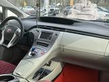 Toyota Prius 2012 годаfor6 250 000 тг. в Алматы – фото 2