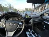 Toyota Camry 2013 года за 7 600 000 тг. в Алматы – фото 2