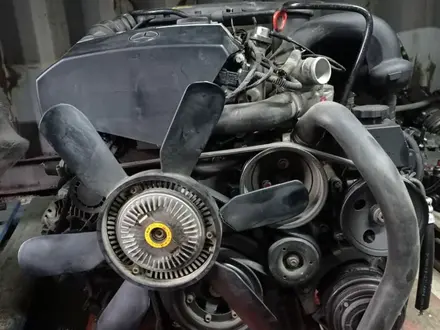 Двигатель М104 3.2 за 500 000 тг. в Алматы – фото 2