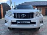 Toyota Land Cruiser Prado 2012 года за 13 900 000 тг. в Актобе