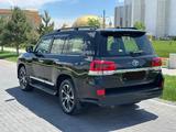 Toyota Land Cruiser 2020 года за 42 000 000 тг. в Туркестан – фото 2