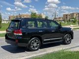 Toyota Land Cruiser 2020 года за 42 000 000 тг. в Туркестан – фото 3