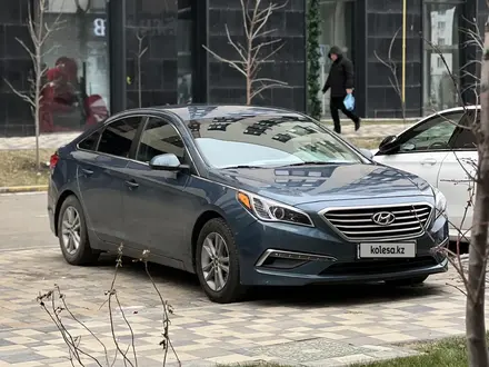 Hyundai Sonata 2015 года за 4 000 000 тг. в Атырау – фото 5