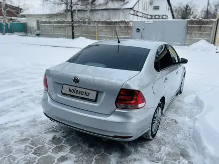 Volkswagen Polo 2016 года за 5 700 000 тг. в Караганда – фото 5