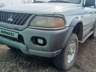 Mitsubishi Montero Sport