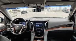Cadillac Escalade 2019 года за 31 000 000 тг. в Астана – фото 3