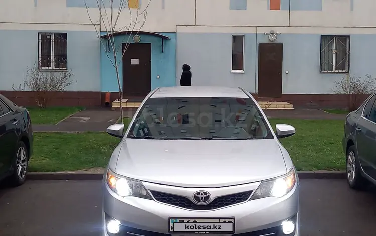 Toyota Camry 2014 годаfor8 700 000 тг. в Алматы