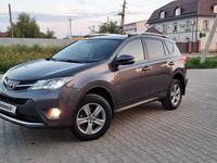 Toyota RAV4 2015 года за 10 500 000 тг. в Уральск