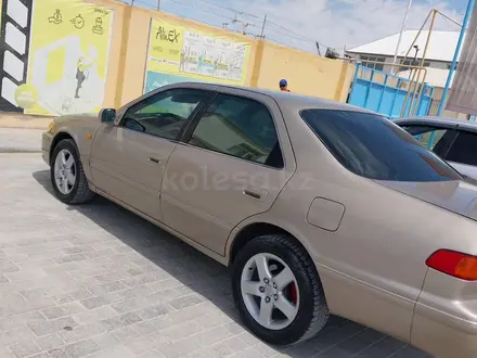 Toyota Camry 2000 года за 3 500 000 тг. в Актау – фото 6