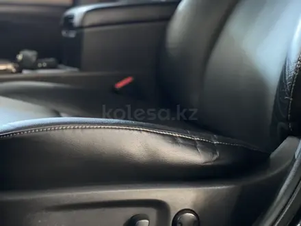 Toyota Camry 2017 года за 14 000 000 тг. в Шымкент – фото 14