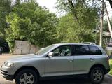Volkswagen Touareg 2005 года за 3 700 000 тг. в Алматы