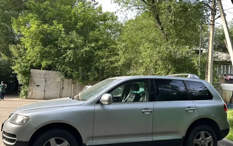 Volkswagen Touareg 2005 годаүшін3 500 000 тг. в Алматы