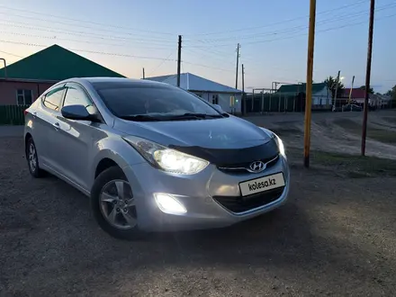 Hyundai Elantra 2012 года за 5 200 000 тг. в Уральск – фото 3