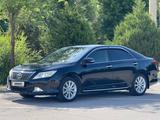 Toyota Camry 2012 года за 9 700 000 тг. в Шымкент – фото 3