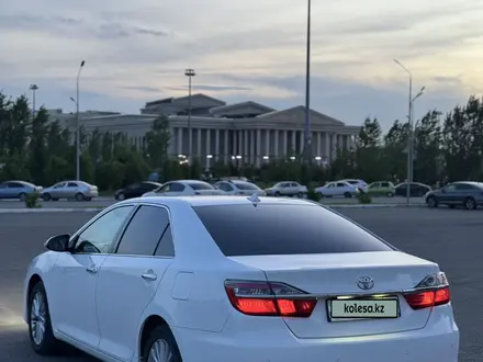 Toyota Camry 2015 года за 11 500 000 тг. в Уральск – фото 5