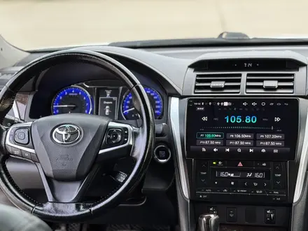 Toyota Camry 2015 года за 11 500 000 тг. в Уральск – фото 8