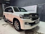 Toyota Land Cruiser 2018 годаүшін38 000 000 тг. в Астана – фото 2