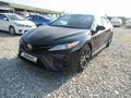 Toyota Camry 2017 года за 9 476 025 тг. в Шымкент – фото 3