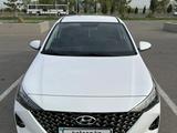Hyundai Accent 2021 года за 7 900 000 тг. в Тараз – фото 2